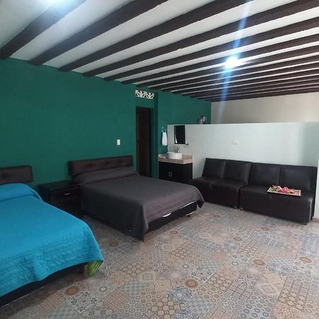 Апартаменти Casa Mama Bety Вальядолід Екстер'єр фото